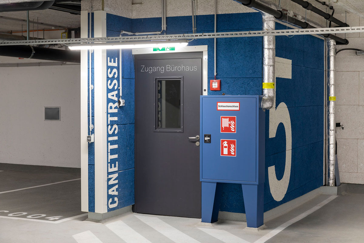 Portes en acier et acier inoxydable STS / STU Hörmann