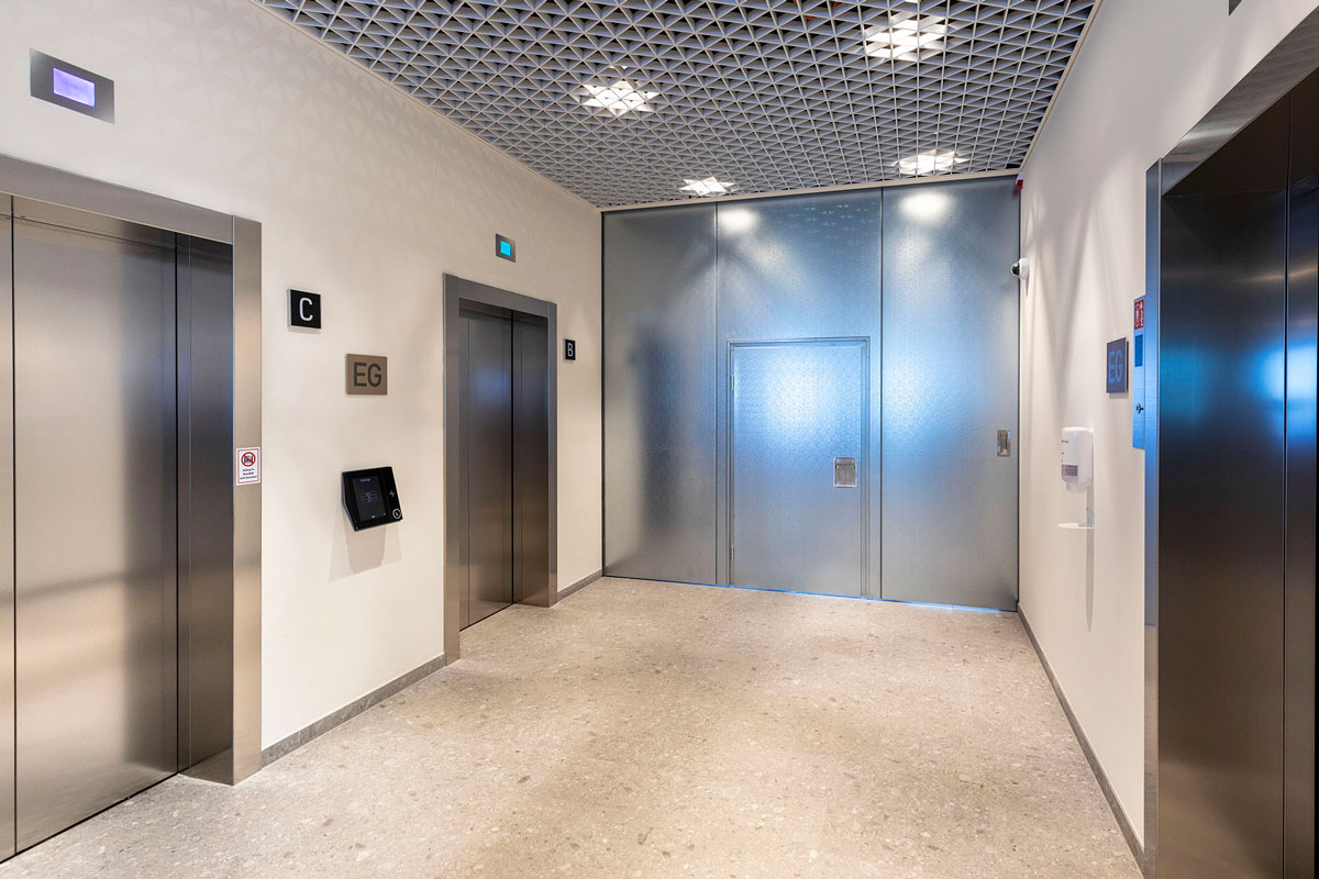 Portes en acier et acier inoxydable STS / STU Hörmann