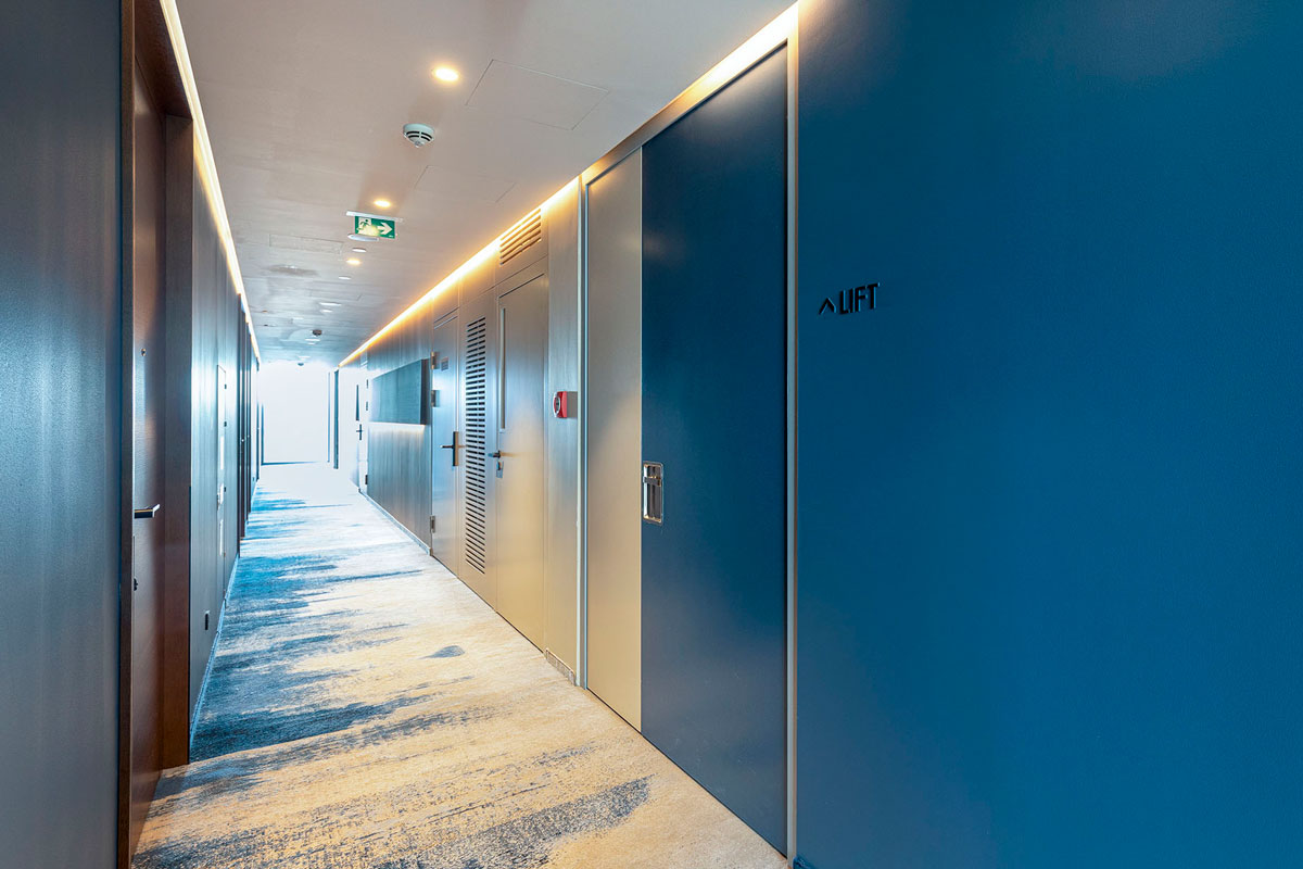 Portes en acier et acier inoxydable STS / STU Hörmann