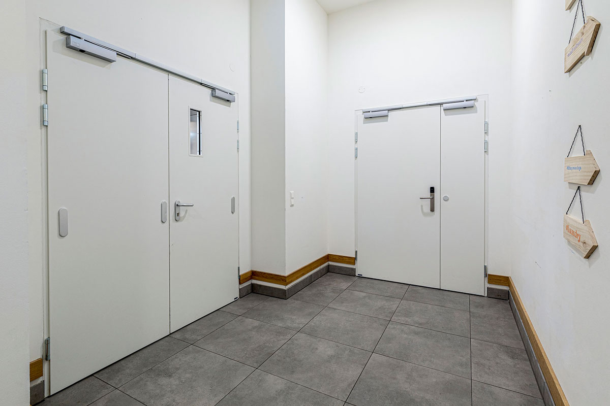 Portes en acier et acier inoxydable STS / STU Hörmann